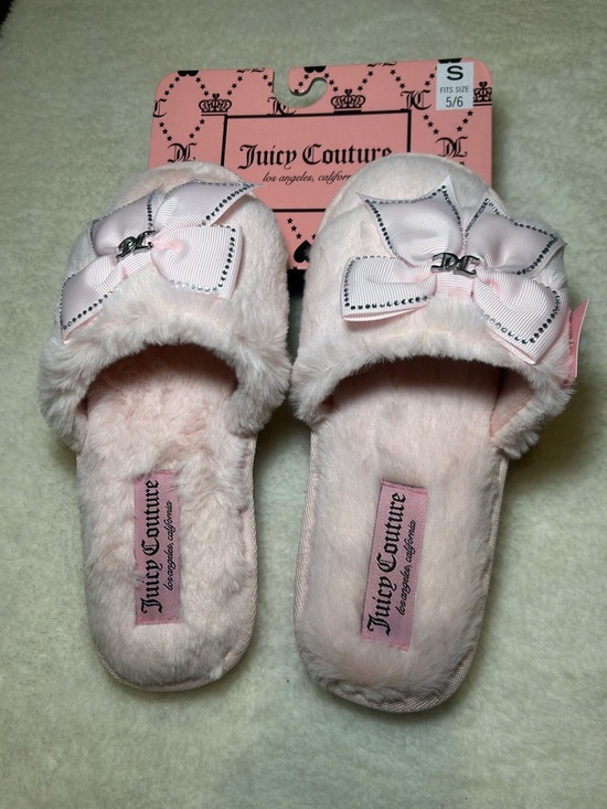 Juicy Couture Shoes - Juicy Couture Home Slippers Small Size